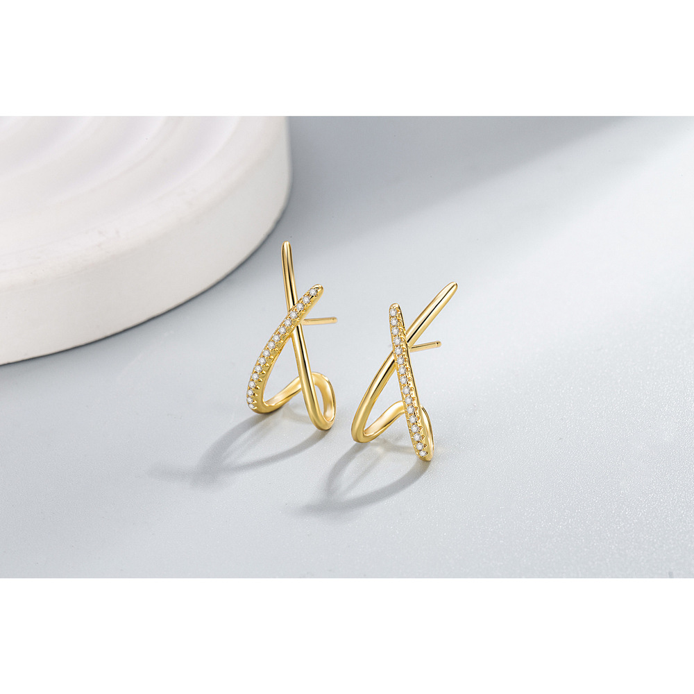 Double U earrings with hollowed-out inner arches. - Picture 2 of 7